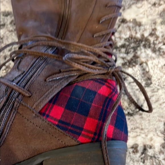 Very Volatile Plaid Lace-Up Women's Boots 8.5 - Picture 7 of 8
